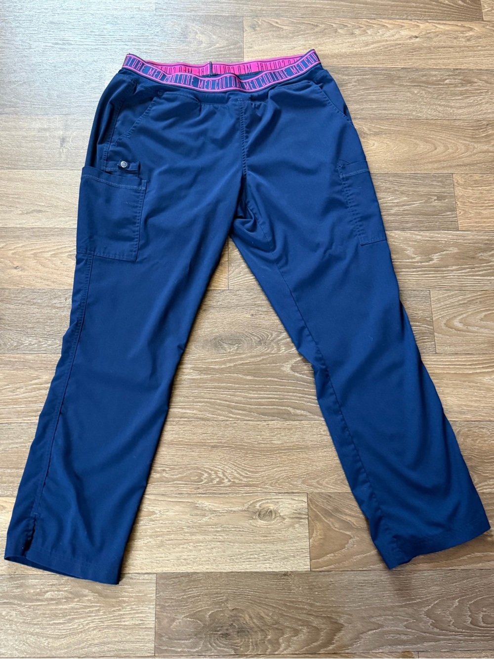 Med Couture Touch Women's Navy Scrub Pants Large